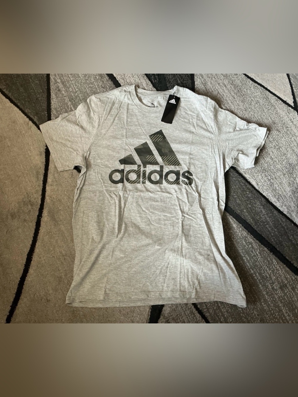 Size Large - Adidas Logo Amplifier Camo Gray Cotton Short Sleeve Tee Shirt
